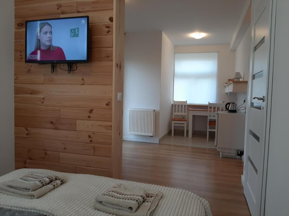 Dom Piotra Apartman Goniadz Kültér fotó