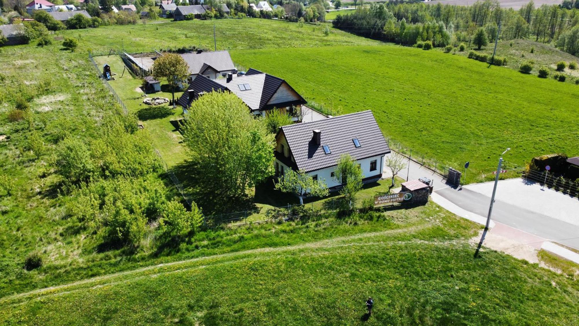 Dom Piotra Apartman Goniadz Kültér fotó