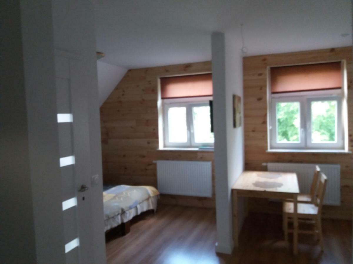 Dom Piotra Apartman Goniadz Kültér fotó